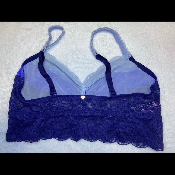 PINK Victoria's Secret Multi Blue Lace Bralette - Picture 4 of 4